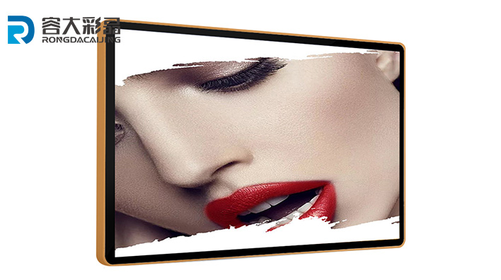 液晶廣告機與觸摸廣告機區(qū)別在于哪里？